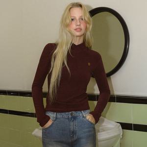 [바이탈싸인] [LINE] 앙고라 다이애그널 터틀넥 티셔츠 (3c) [24LNWTTOP01]