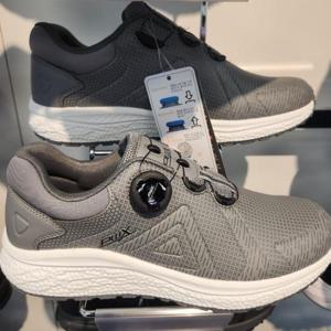 프로월드컵 HC21 베이스다이얼 런닝화 P323-A205-1GR