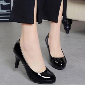 여성 에나멜 데일리 4컬러 P216N 면접구두 가보시힐
