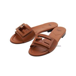 [럭셔리에비뉴] 8R8136 AE7T F1C4R 여성 바게트 로고 샌들