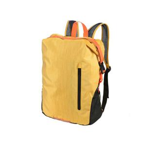 독일 브랜드 트로이카 롤탑 백팩 15리터 방수 반사 스트라이프 탈부착 가능한 어깨끈 옐로우(RUC02/YE