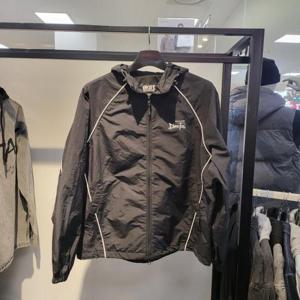 엠할리데이 HC21 삥배색 후드 바람막이 JP C MP1JU027