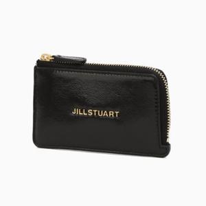 [질스튜어트] 코코 블랙 로고 장식 소가죽 슬림형 카드지갑 JAWA5E320BK