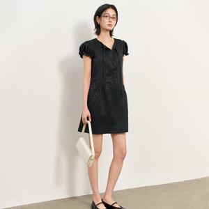 WOMAN 실키 자카드 미니 원피스 [BLACK] / WBE2L15505