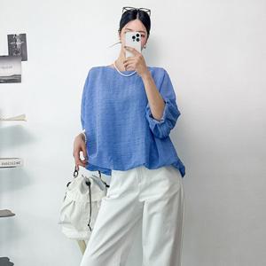 샵앤) 여성 라운드넥 지짐 쿨링 루즈핏 벌룬소매 6부 블라우스 CAT-WBL-4456-블랙