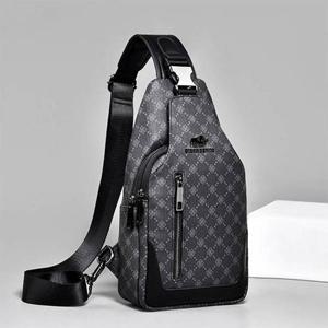 BISON DENIM 바이슨데님 8인치 테블릿 슬링백 미니 가방 N20327-1B