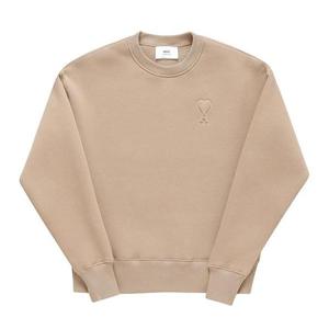 아미 맨투맨 USW025 749 2811 톤온톤 엠보싱 하트 로고 맨투맨 당일발송