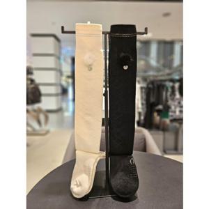 [마스터바니에디션] (421E3SC109) 25FW 폼폼이 니하이 삭스