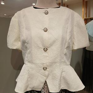 [르니앤맥코이] MM08JK300HJY 퍼프 소매 허리 라인 쟈켓