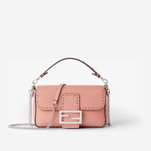 펜디 핑크 텍스처드 가죽 바게트 미니 백 8BS017ARBB F0J50 F0J