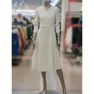 미니멈 세이브존03 미니멈 하트넥 랩 원피스 AGMYBAWO3190A