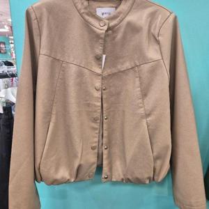 데스틸 HC07 레더크롭 D2533jk02