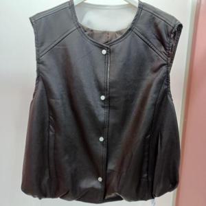 Latium HC06 짧은 크롭 라이더 레더 부드럽고 깔끔한 벌룬 가죽 조끼 베스트 T2533vt05B1