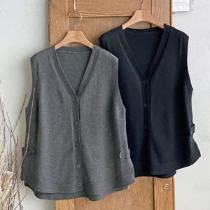 샵앤) 여성 V넥 A라인 캐주얼 비조버클 니트 조끼 DGB-WVS-4930-진그레이