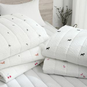 [타카타카] 쿨엠보리플 자수 여름이불베개세트+러그(S)