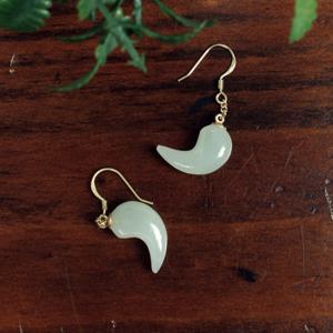 JADE U 제이드유 춘천옥 C형 태극 옥귀걸이 J-919