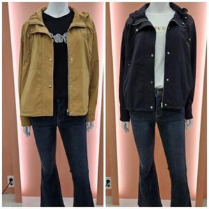 [수스]24년 가을신상  로고자수 후드 점퍼 S243BJP801_US