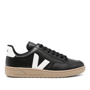 베자 V-12 블랙 화이트 듄 스니커즈 XD0203638A BLACK