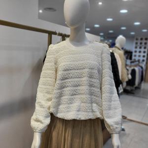 [앤클라인]엠보싱블라우스AX6G1BL7180_DG