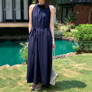 [베나프]드로우 홀터넥 민소매 롱원피스_BJ2OP027