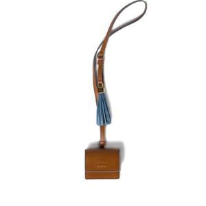 미우미우 태슬 디테일 레더 지갑 5TL5152IDW