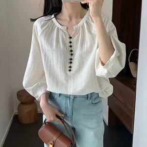 [베나프]아일렛 단추 블라우스_BJ2BL027