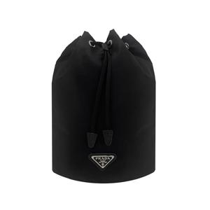 [프라다] 포코노 나일론 버킷 파우치/블랙/1NA369 2BQP F0002