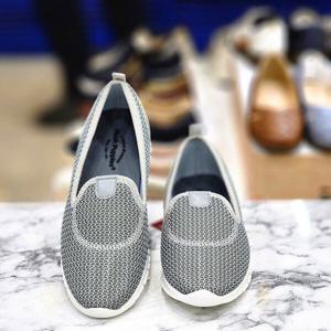 [허시파피]여성 초경량 메시 컴포트 슬립온 3FM468