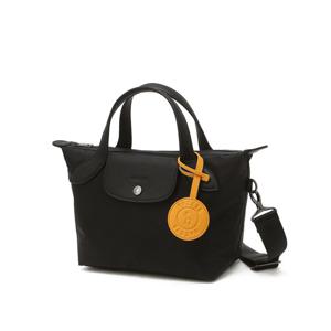 헤지스 골프 여성 25FW 블랙 여성 음각 로고 스트랩 토트백 HWBA5F955BK