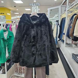 수스 DP01 무스탕 Y256NMUA01