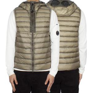 CP컴퍼니 DD 쉘 고글 경량 패딩 조끼 17CMOW074A 006099A 327