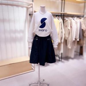 [시에로]DBSK8TSF421_볼륨소매 심볼 맨투맨 티셔츠