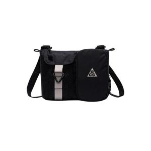 나이키 ACG 데이맥스 크로스바디백 3L 블랙 컬리지 그레이 HJ8180-010