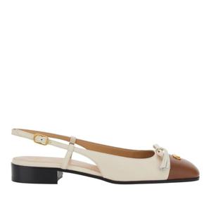 발렌티노 투톤 슬링백 태슬 발레리나 플랫 6W0S0MH0 DDTAHA