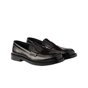 프라다 브러쉬드 레더 로퍼 시에나 2DB233-055-F0038