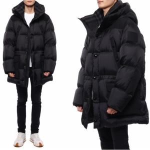 [버버리] 23FW 남성 패딩 (8073306 BLACK 23F)