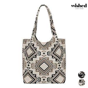 [위시드]데일리 패턴 스퀘어 숄더백 (WICBBG031)
