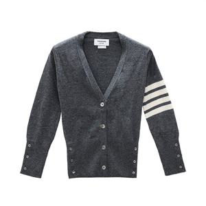 톰브라운 여성 사선 스트라이프 캐시미어 브이넥 가디건 그레이 FKC001A 00011 035