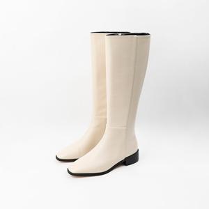 [신난다슈] 여성 롱부츠 3cm 여자 플랫 부츠 사각코 발편한 통굽 낮은굽 NU257115 아이보리