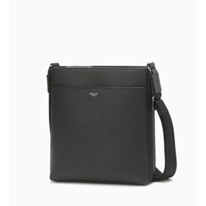 [헤지스ACC] 블랙 로고배색 크로스백 HJBA4F892BK