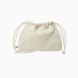 [CK진]여성 CKJ 드로우스트링 크로스바디(4K3060G-PD7)