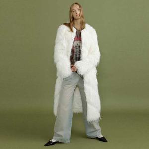 에끌라 맥시 퍼 코트_MW5WCT04X