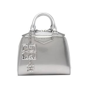 25SS Givenchy Silver laminated 레더 백 with strass details  탑 handles and removable 숄더 strap  짚 closure  BB50ZUB273934