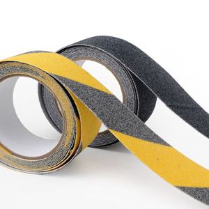 고정스티커 타일바닥 계단 현관 논슬립 미끄럼방지 테이프 4M