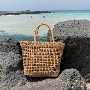 네트백 여성 왕골 라탄 휴양지 가방