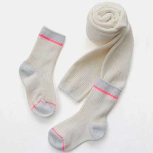 [택가18,800원]KR. 나타샤 타이즈&양말 SET JUFSO15