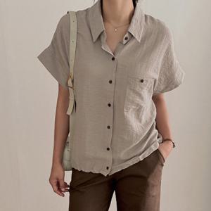 [조아맘] 허그 린넨 스트링 블라우스