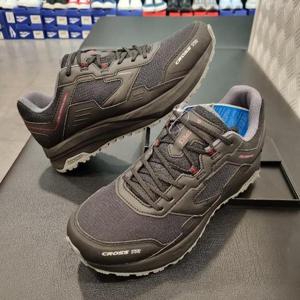 프로스펙스_UW23F721BK_크로스CTV2 다목적 트레킹화