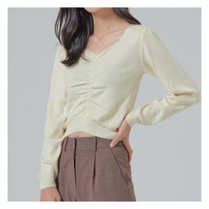 [미쏘][미쏘]슬림 스퀘어넥 스트링 스웨터(MIWKAA922T).