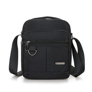 남성용 크로스백 방수 나일론 원단 지퍼 포켓 가방